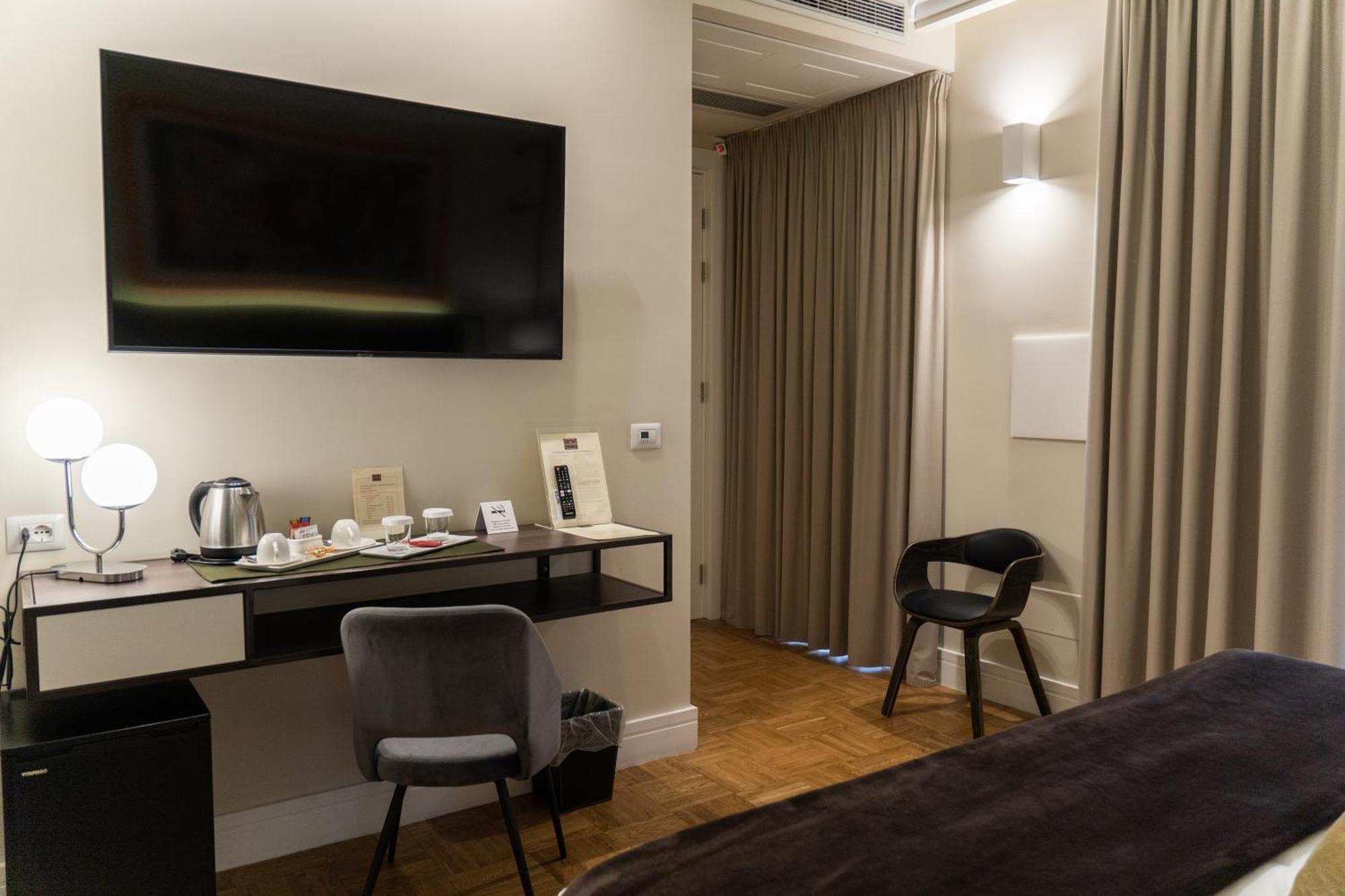 Palazzo Bibbi - Rooms To Live Reggio Calabria Exterior foto