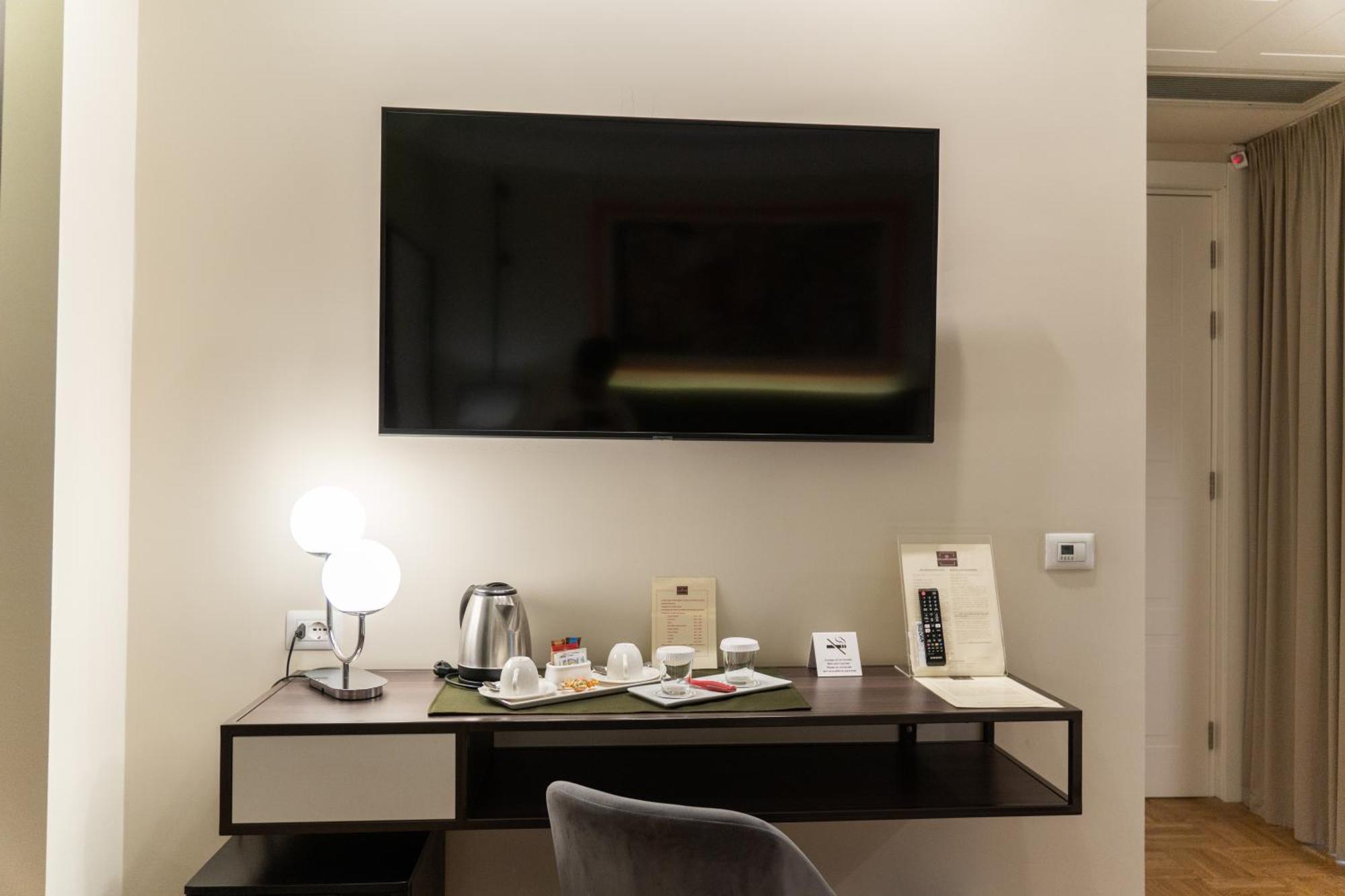 Palazzo Bibbi - Rooms To Live Reggio Calabria Exterior foto