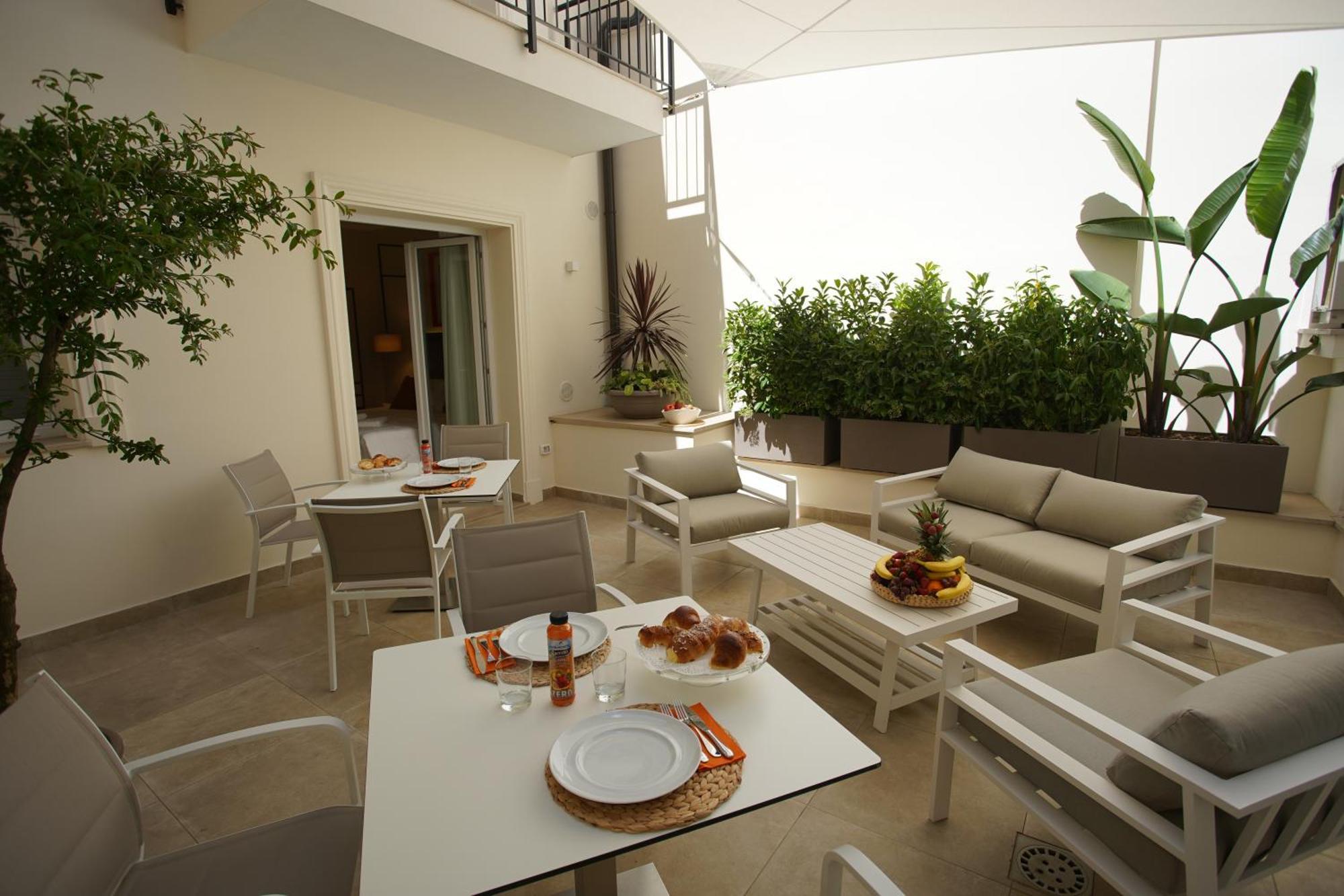 Palazzo Bibbi - Rooms To Live Reggio Calabria Exterior foto