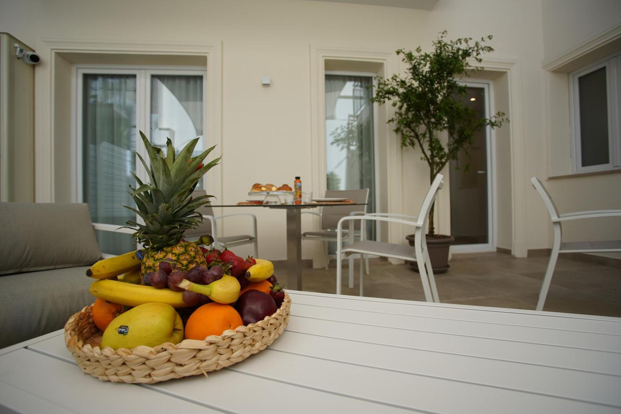 Palazzo Bibbi - Rooms To Live Reggio Calabria Exterior foto